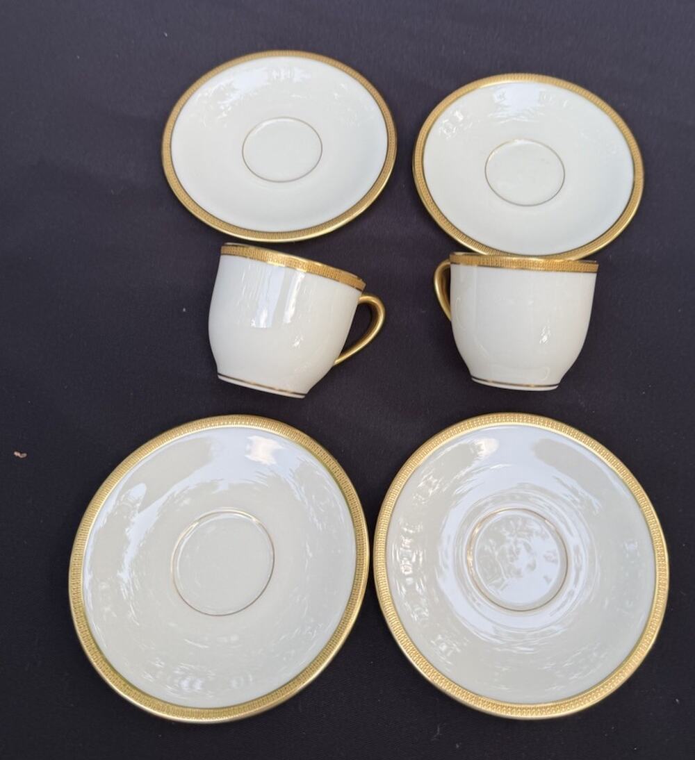 Vintage Lenox Tuxedo 2 Demitasse Cups and 4 Saucers Set Ivory and Gold EUC!